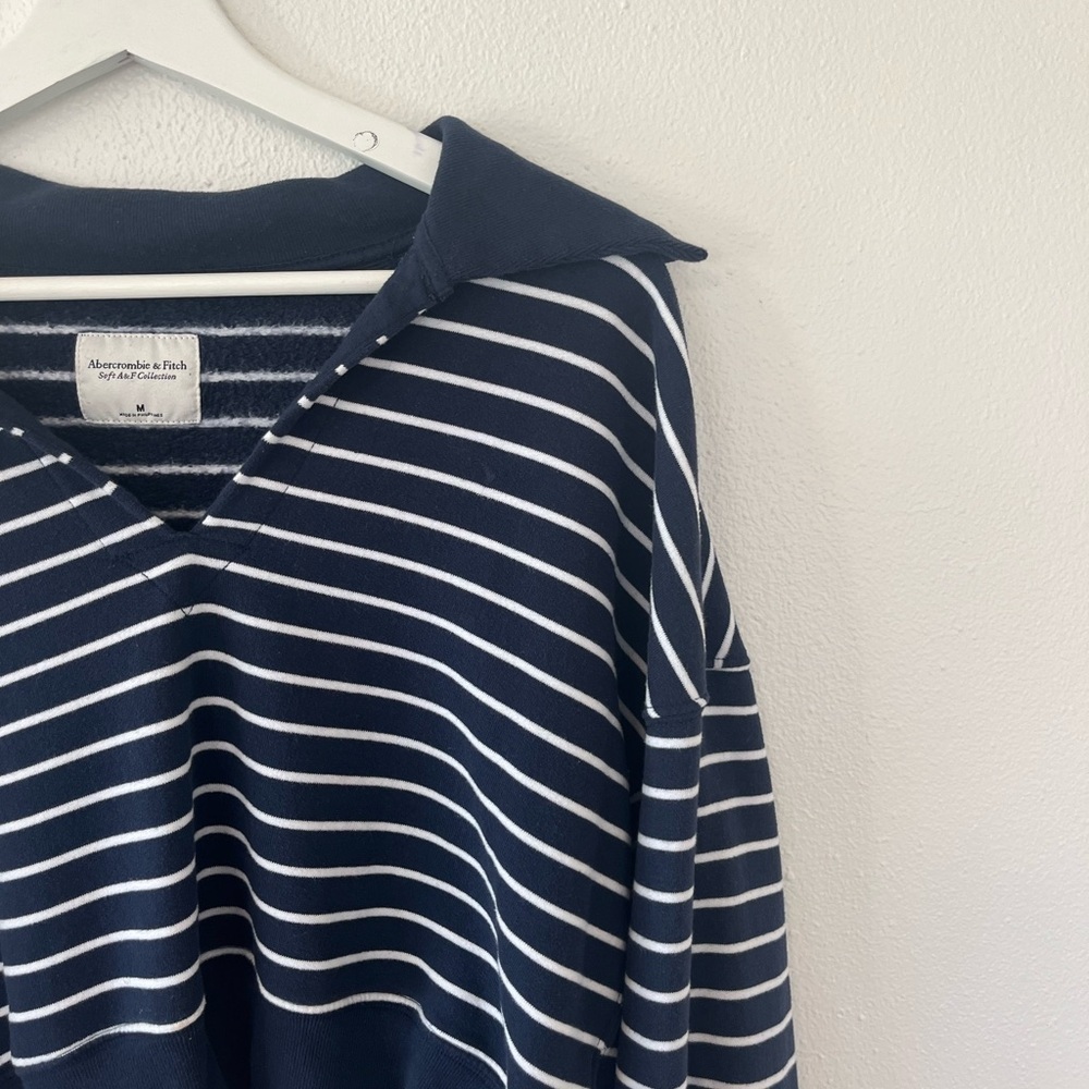 Abercrombie Kids Navy and White Striped Top - Picture 4 of 6